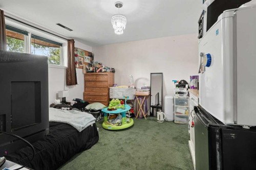 23 Nebraska Road West, Lethbridge, AB - Indoor