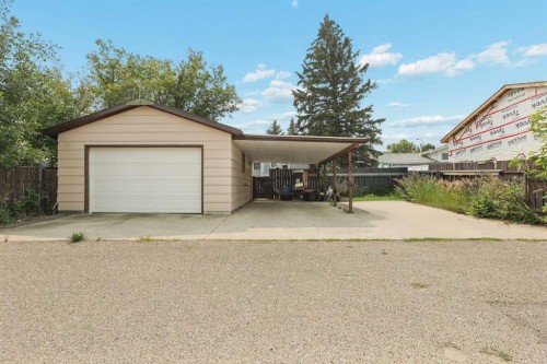 23 Nebraska Road West, Lethbridge, AB - Outdoor