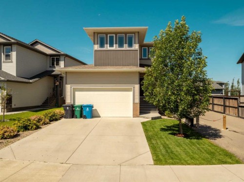 279 Northlander Bend WEST Lethbridge, AB T1J 5N1