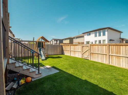 279 Northlander Bend West, Lethbridge, AB - Outdoor With Backyard