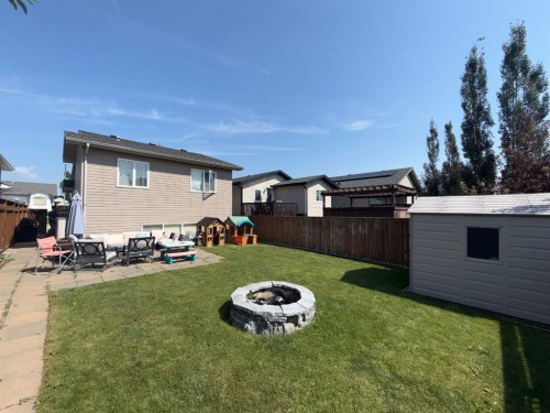 626 Blackfoot Terrace West, Lethbridge, AB - Outdoor