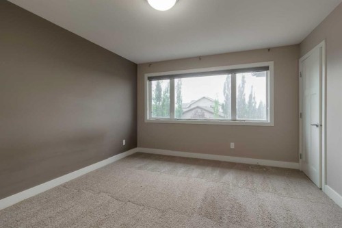 810 Keystone Meadows West, Lethbridge, AB - Indoor Photo Showing Other Room