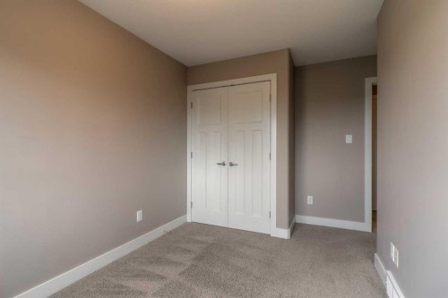 810 Keystone Meadows West, Lethbridge, AB - Indoor Photo Showing Other Room