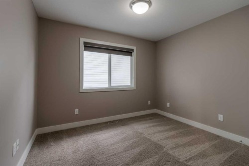 810 Keystone Meadows West, Lethbridge, AB - Indoor Photo Showing Other Room