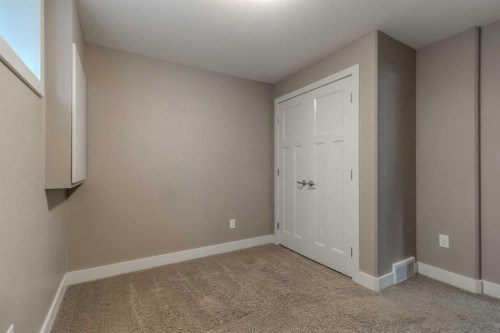 810 Keystone Meadows West, Lethbridge, AB - Indoor Photo Showing Other Room
