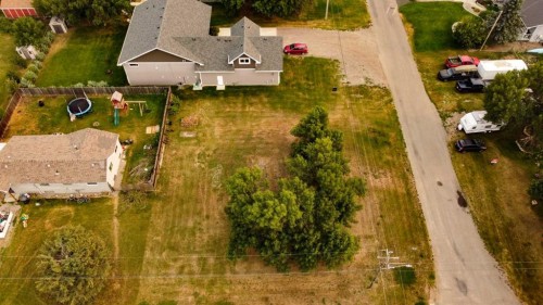 502 4 Street, Stirling, AB 