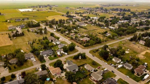 502 4 Street, Stirling, AB 