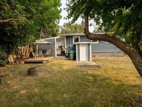 2209 22 Avenue, Coaldale, AB - Outdoor