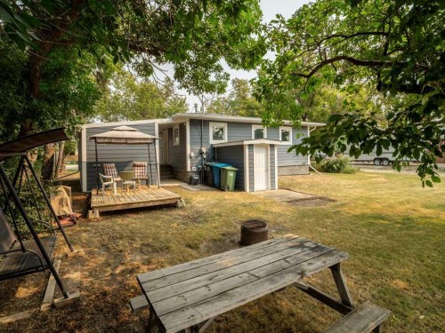 2209 22 Avenue, Coaldale, AB - Outdoor