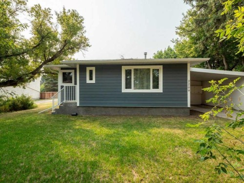 2209 22 Avenue, Coaldale, AB - Outdoor