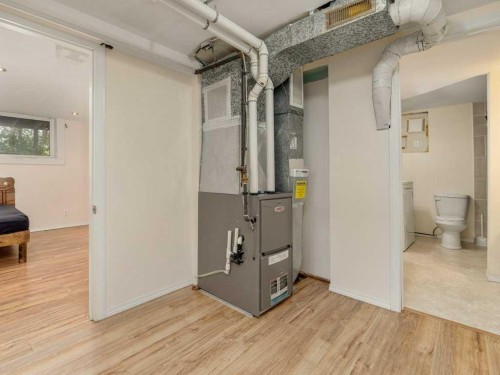 1503 20 Street, Coaldale, AB - Indoor