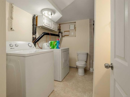 1503 20 Street, Coaldale, AB - Indoor Photo Showing Laundry Room