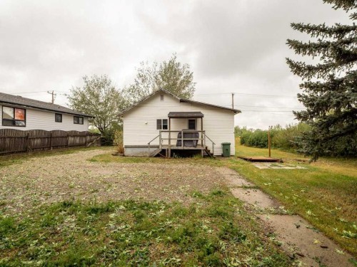 1503 20 Street, Coaldale, AB - Outdoor