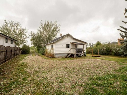 1503 20 Street, Coaldale, AB - Outdoor