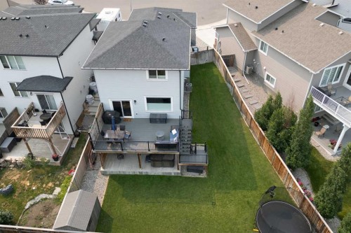 183 Crocus Terrace West, Lethbridge, AB - Outdoor