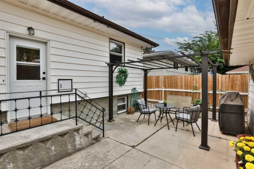 1323 3A Avenue North, Lethbridge, AB - Outdoor With Exterior