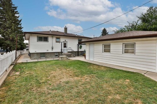 1323 3A Avenue North, Lethbridge, AB - Outdoor