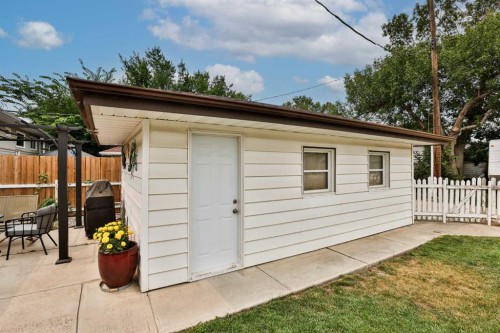 1323 3A Avenue North, Lethbridge, AB - Outdoor With Exterior