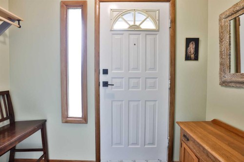 1323 3A Avenue North, Lethbridge, AB - Indoor Photo Showing Other Room