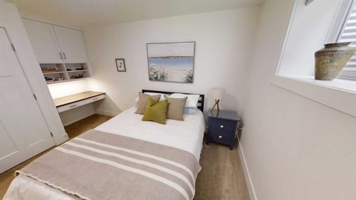 320 Stonecrest Place West, Lethbridge, AB - Indoor Photo Showing Bedroom