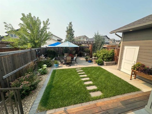 320 Stonecrest Place West, Lethbridge, AB - Outdoor