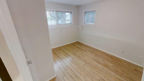 802 Aberdeen Place West, Lethbridge, AB - Indoor Photo Showing Other Room