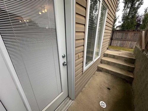 802 Aberdeen Place West, Lethbridge, AB - Outdoor