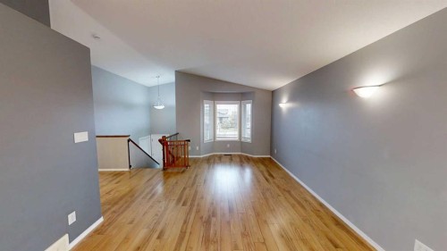 802 Aberdeen Place West, Lethbridge, AB - Indoor Photo Showing Other Room