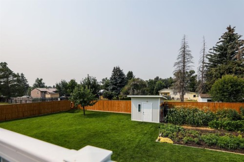 14 Centennial Place, Magrath, AB - Outdoor With Backyard