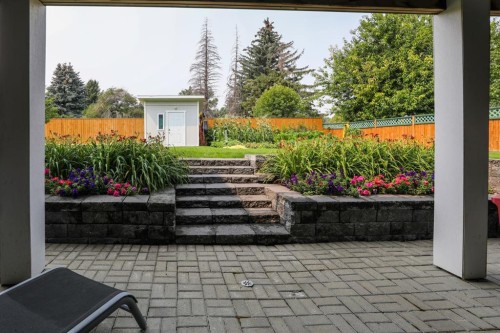 14 Centennial Place, Magrath, AB - Outdoor