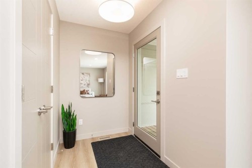 320 Aquitania Boulevard West, Lethbridge, AB - Indoor Photo Showing Other Room