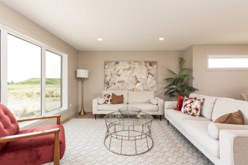 320 Aquitania Boulevard West, Lethbridge, AB - Indoor Photo Showing Living Room
