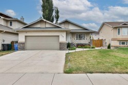 128 Cougar Road NORTHLethbridge, AB T1H 6M7