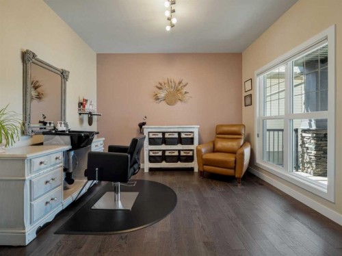 187 Westgate Drive, Coaldale, AB - Indoor Photo Showing Other Room
