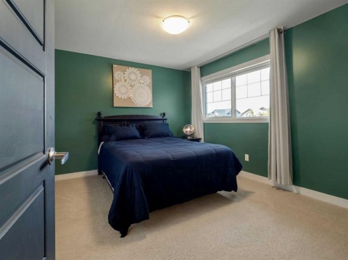 187 Westgate Drive, Coaldale, AB - Indoor Photo Showing Bedroom