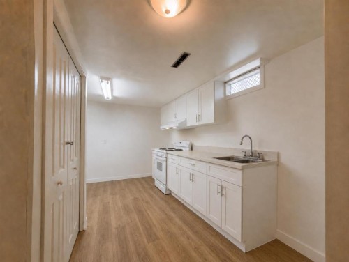 2610 20 Avenue South, Lethbridge, AB 