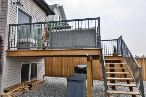 174 Caribou Bend North, Lethbridge, AB - Outdoor With Exterior