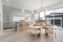 347 Blackwolf Boulevard NORTHLethbridge, AB T1H 7J5