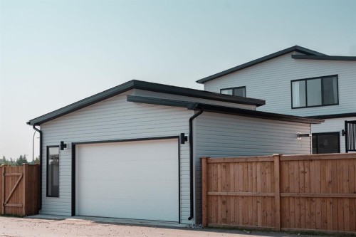 347 Blackwolf Boulevard North, Lethbridge, AB - Outdoor With Exterior