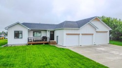 246 4A Street  Stirling, AB T0K 2E0