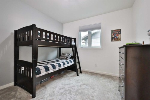 246 4A Street, Stirling, AB - Indoor Photo Showing Bedroom