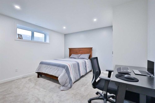 246 4A Street, Stirling, AB - Indoor