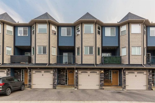 873 Mt Sundance Manor West, Lethbridge, AB - Outdoor With Facade