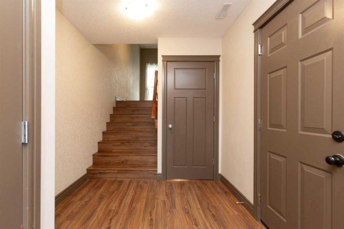 873 Mt Sundance Manor West, Lethbridge, AB - Indoor Photo Showing Other Room