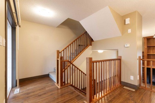 873 Mt Sundance Manor West, Lethbridge, AB - Indoor Photo Showing Other Room