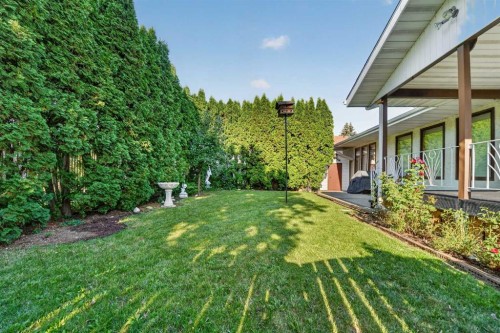 3606 Spruce Drive South, Lethbridge, AB - Outdoor