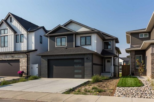 561 Malahat Green West, Lethbridge, AB - Outdoor With Facade