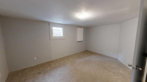 1239 41 Avenue North, Lethbridge, AB - Indoor Photo Showing Other Room