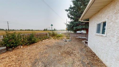 1239 41 Avenue North, Lethbridge, AB - Outdoor