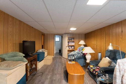 1114 11 Avenue North, Lethbridge, AB - Indoor Photo Showing Basement